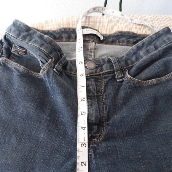 Lee Jeans Women's Size 8 SHORT Bootcut Slender Secret Lower On The Waist Denim - Picture 9 of 12
